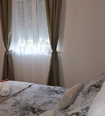 Bruno'S House Apartment Pula Room photo