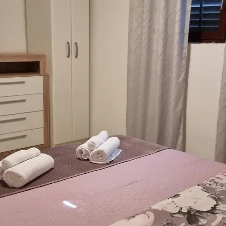 Bruno'S House Apartment Pula Room photo